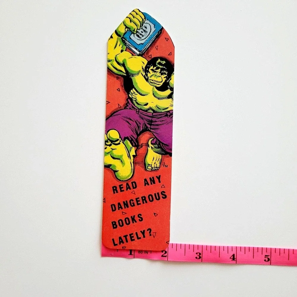Vintage 80s Incredible Hulk Bookmark, paperboard 1986 Marvel Comics Group 2-1073
